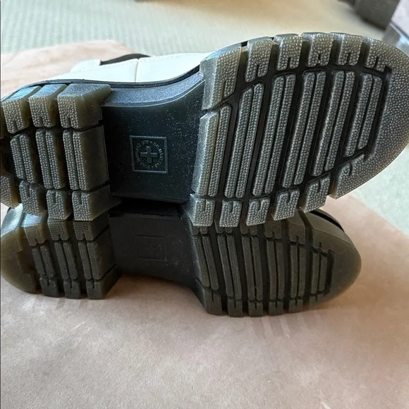 Doc Audrick Platform Boot - Picture 6 of 7